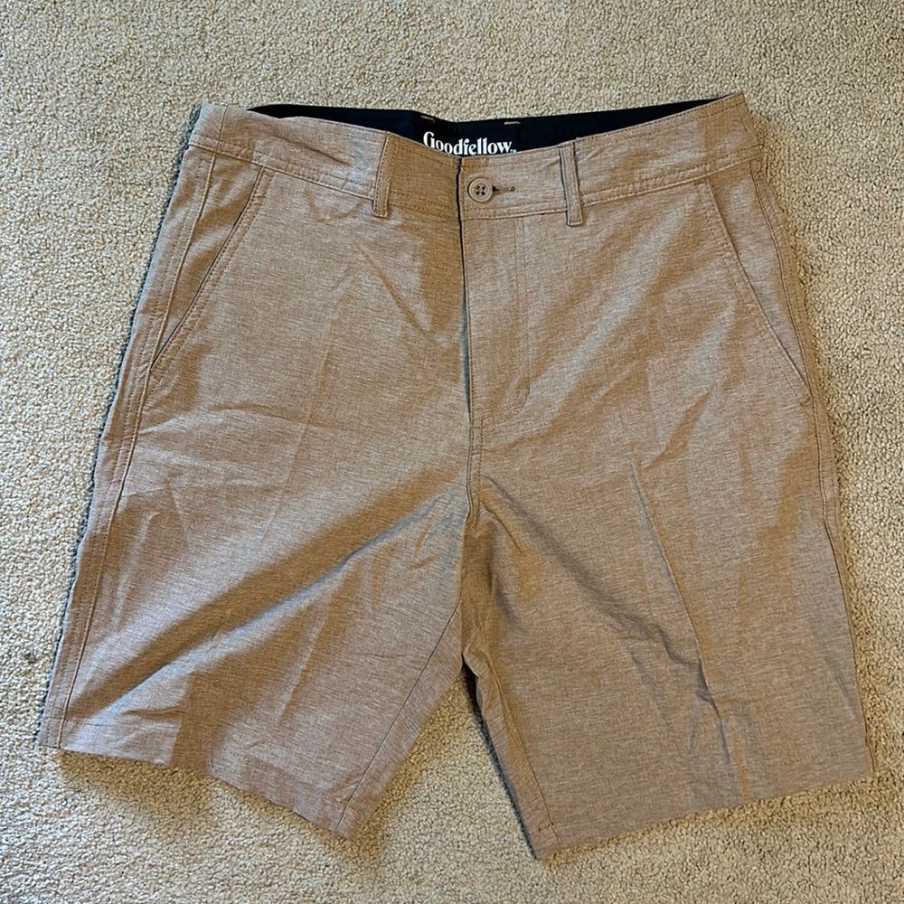 Goodfellow Tan Men’s Shorts Lightweight — Size 30